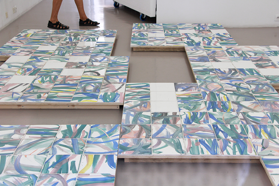 http://celinevache-olivieri.com/files/gimgs/107_floor.jpg
